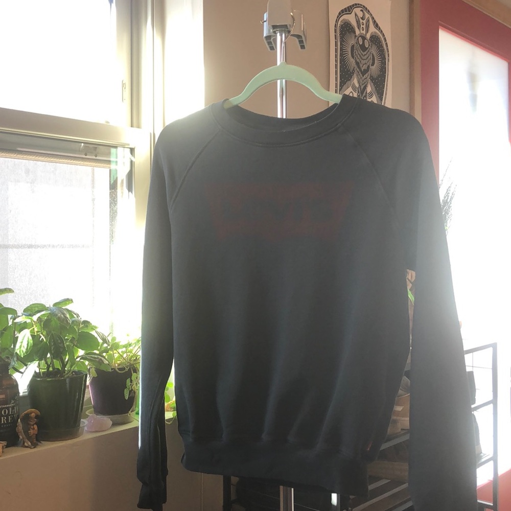 Vintage Levi’s sweatshirt